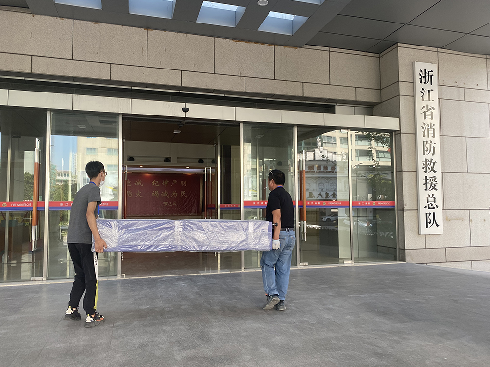 AG콢 (й½) Apple Store